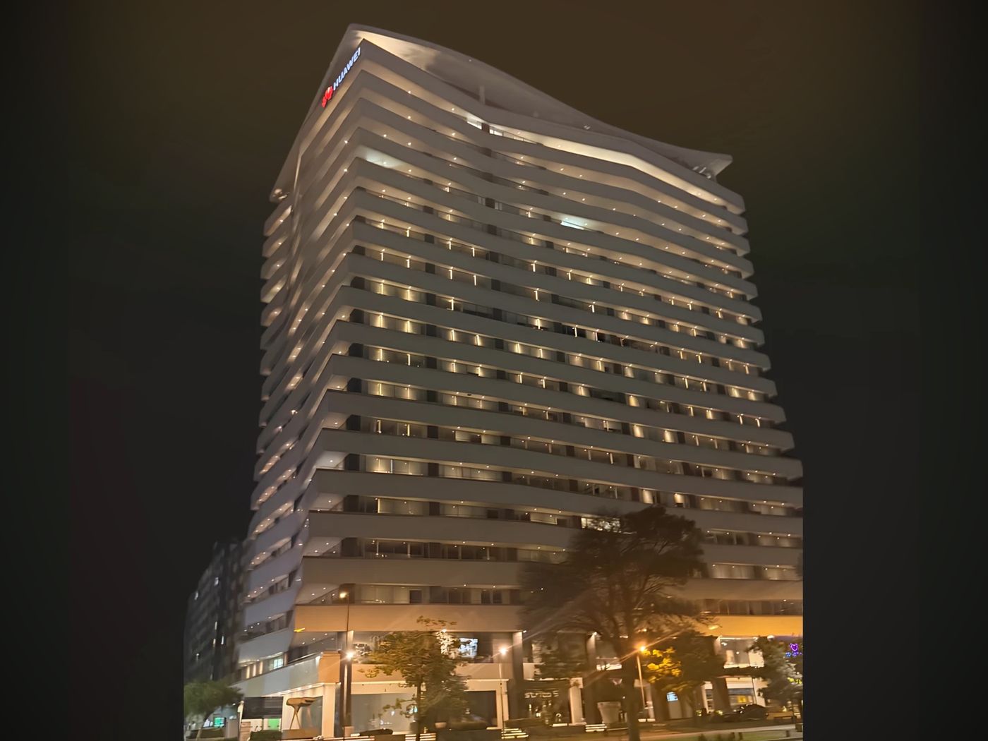 Edificio Metropolitan, Quito, sede del Global Macro Trading Floor